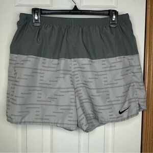 Nike Women’s Gray Gym Running Shorts Size Large Elastic Waist